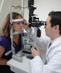 Ангиопатия сетчатки глаза причины симптомы лечение thumbnail