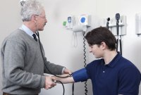 Артериальное давление: как лечить повышенное артериальное давление у детей и взрослых, особенности, виды, осложнения.