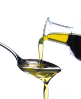 Использование оливкового масла при насморке и запоре